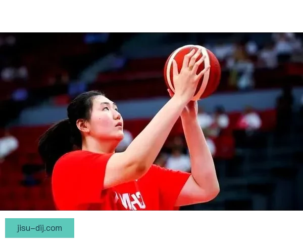 张子宇爆发8分钟19分10板