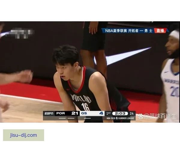 杨瀚森八分钟10分闪耀新秀赛